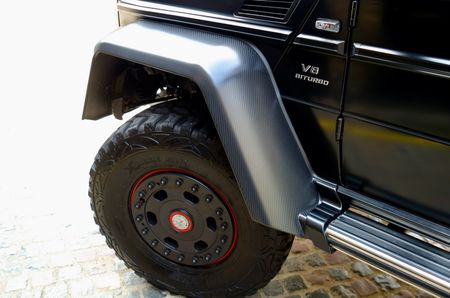 2015-Mercedes-AMG-G-Class-6x6_6