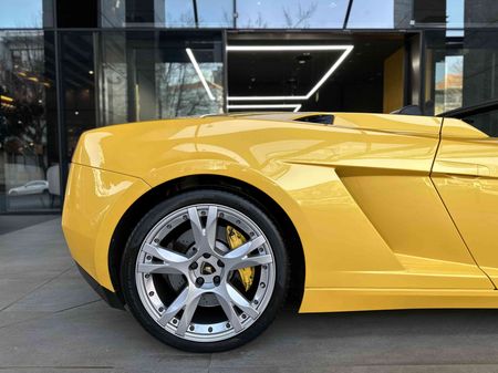 2007-Lamborghini-Gallardo-Spyder_10