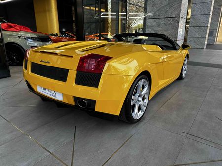 2007-Lamborghini-Gallardo-Spyder_25