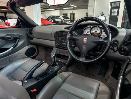 2001-Porsche-Boxster-986_7