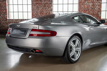 2008-Aston-Martin-DB9-Coupe-Auto_23