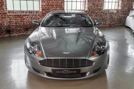 2008-Aston-Martin-DB9-Coupe-Auto_24