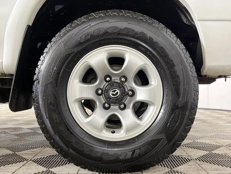 2000-Mazda-B-Series-B2500-TD-4x4-Drifter-SLX-Double-Cab_4