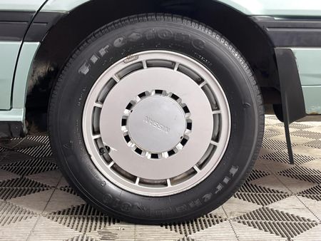 1990-Nissan-Skyline-30-SGLi-Auto_5