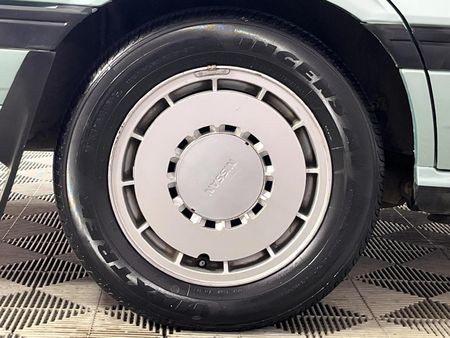 1990-Nissan-Skyline-30-SGLi-Auto_6