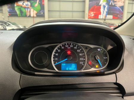 2020-Ford-Figo-15Ti-VCT-Ambiente-5-dr_10