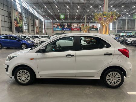 2020-Ford-Figo-15Ti-VCT-Ambiente-5-dr_5