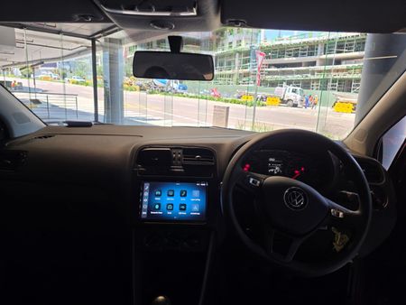 2025-Volkswagen-Polo-Vivo-14_10