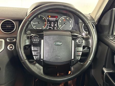 2015-Land-Rover-Discovery-4-30-TD-SD-V6-HSE_12