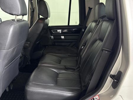 2015-Land-Rover-Discovery-4-30-TD-SD-V6-HSE_3