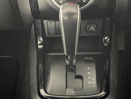 2021-Isuzu-D-Max-300-LX-4x4-Auto-Double-Cab_10