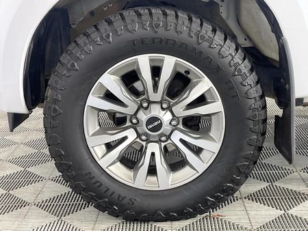 2021-Isuzu-D-Max-300-LX-4x4-Auto-Double-Cab_4