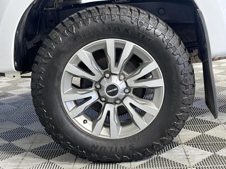 2021-Isuzu-D-Max-300-LX-4x4-Auto-Double-Cab_6