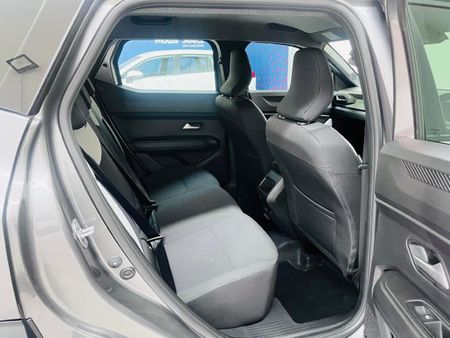 2026-Renault-Duster-13T-Intens-EDC_12