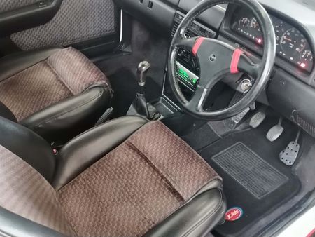 1992-Fiat-Uno-Turbo_11