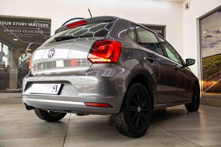 2015-Volkswagen-Polo-GP-12-TSI-Comfortline-66kW_5