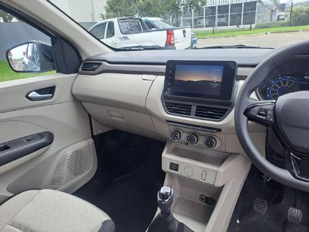 2026-Renault-Kiger-10-Techno_15