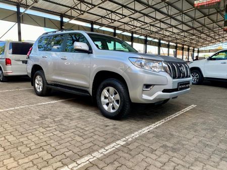 2018-Toyota-Land-Cruiser-Prado-30-D-TX-Auto_6
