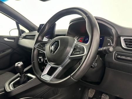 2022-Renault-Clio-V-10T-Intens_9