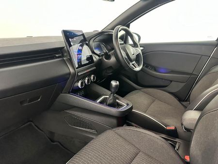 2022-Renault-Clio-V-10T-Intens_16