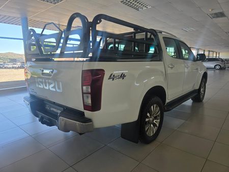 2021-Isuzu-D-Max-300-LX-4x4-Auto-Double-Cab_8