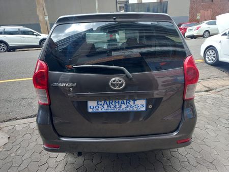 2013-Toyota-Avanza-15-SX_5