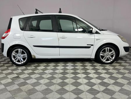 2007-Renault-Scenic-II-16-Authentique_12