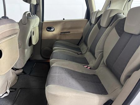 2007-Renault-Scenic-II-16-Authentique_2