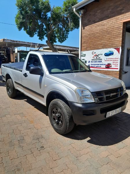 2006-Isuzu-KB-240i-Fleetside-Single-Cab_0