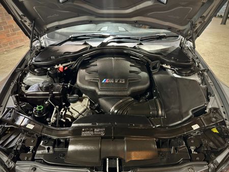 2010-BMW-M3-Coupe-Auto_16