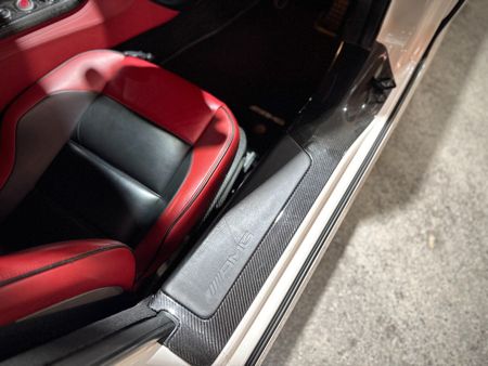 2010-Mercedes-AMG-SLS-AMG_12