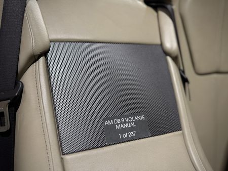 2007-Aston-Martin-DB9-Volante-Manual_14