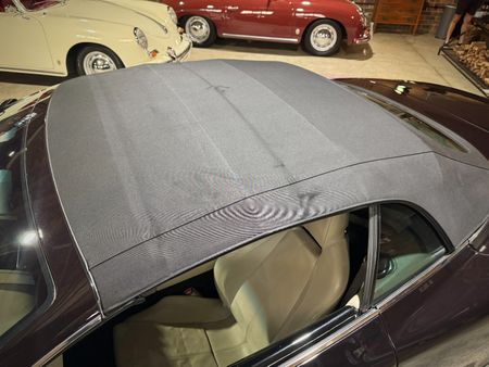 2007-Aston-Martin-DB9-Volante-Manual_16