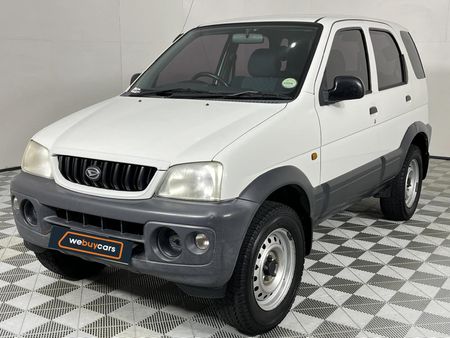 2005-Daihatsu-Terios-13_0