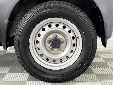2005-Daihatsu-Terios-13_4