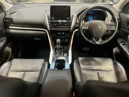 2023-Mitsubishi-Eclipse-Cross-20-GLS-Auto_11