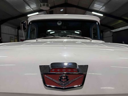 1959-Ford-F100-351-V8_9