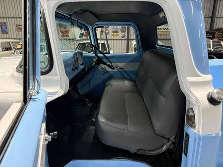1959-Ford-F100-351-V8_13