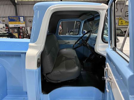 1959-Ford-F100-351-V8_15