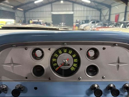 1959-Ford-F100-351-V8_18