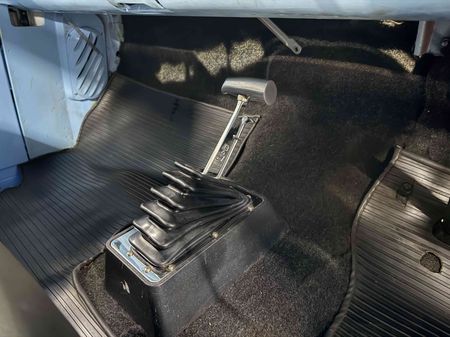 1959-Ford-F100-351-V8_19