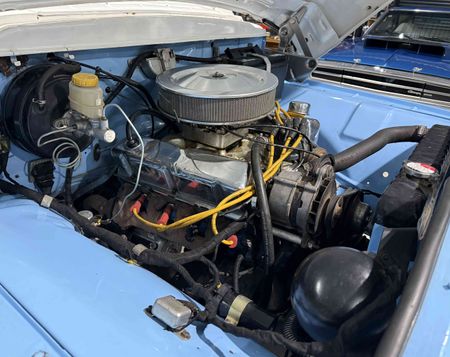 1959-Ford-F100-351-V8_25