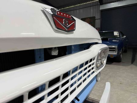 1959-Ford-F100-351-V8_26