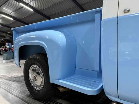 1959-Ford-F100-351-V8_27