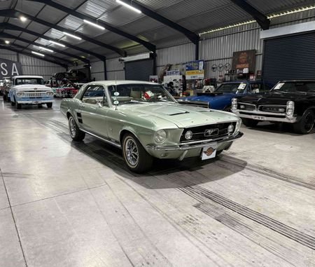 1967-Ford-Mustang-GTA-Notchback_1