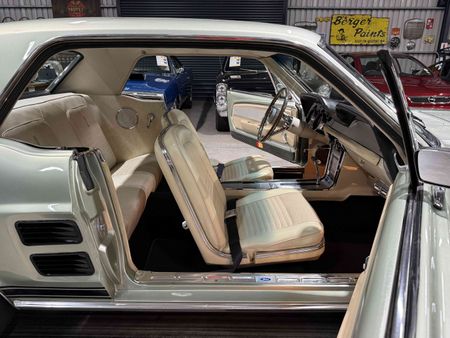 1967-Ford-Mustang-GTA-Notchback_26
