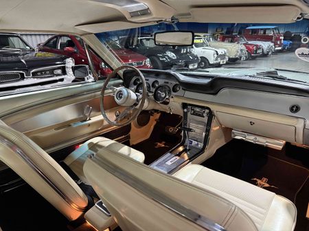 1967-Ford-Mustang-GTA-Notchback_29