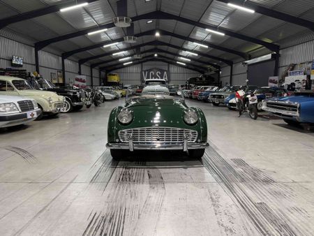 1957-Triumph-TR3-Roadster_0