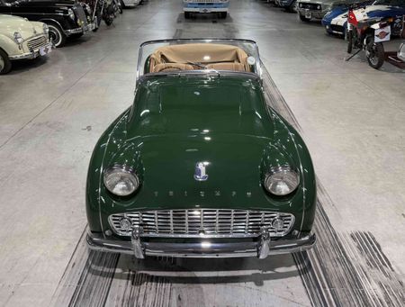 1957-Triumph-TR3-Roadster_13