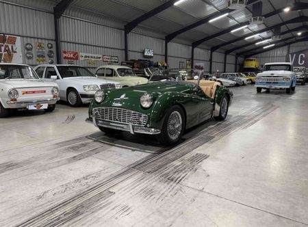 1957-Triumph-TR3-Roadster_1
